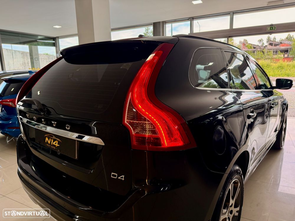 Volvo XC 60 2.0 D4 Momentum - 10