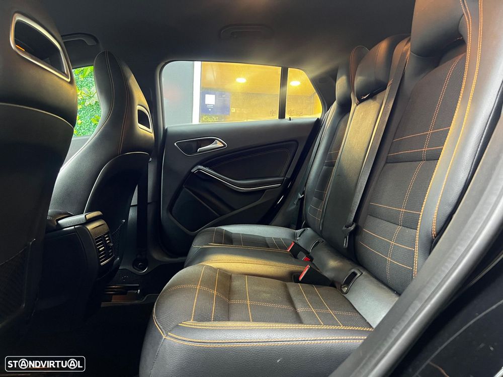 Mercedes-Benz CLA 180 d Shooting Brake - 11