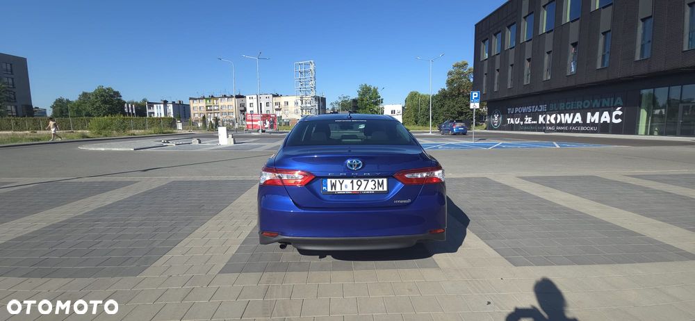 Toyota Camry 2.5 Hybrid Comfort CVT - 4