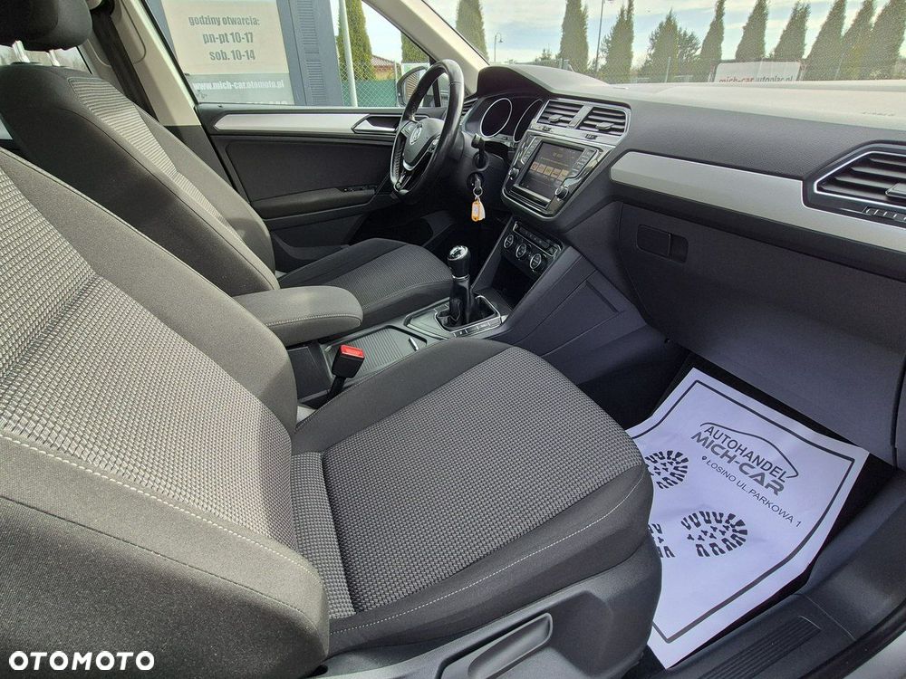 Volkswagen Tiguan - 17