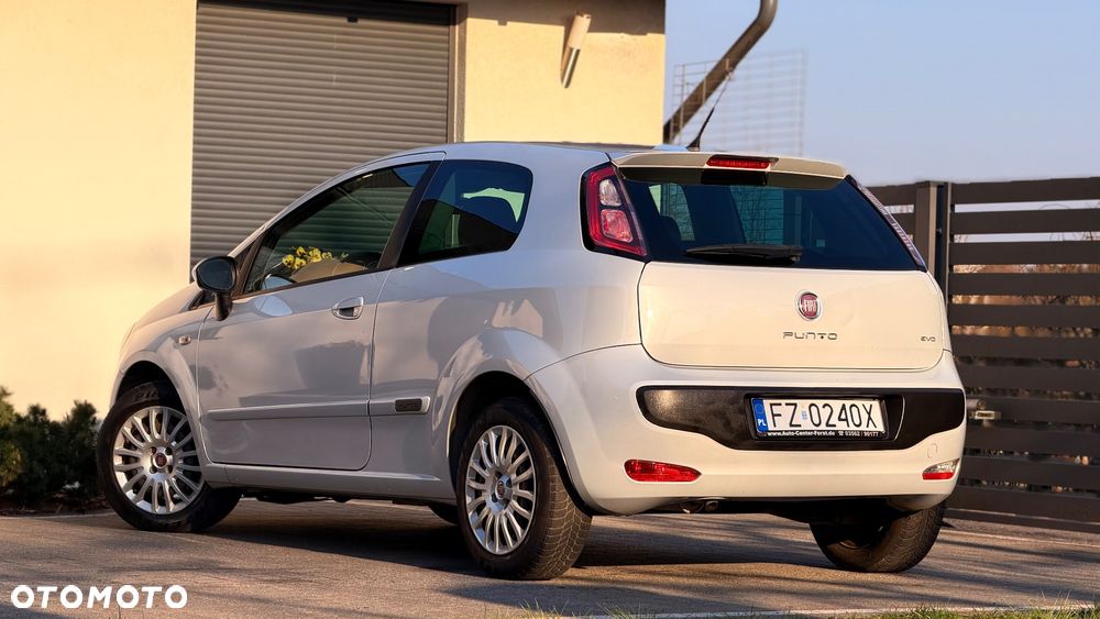 Fiat Punto Evo 1.4 8V Active - 21