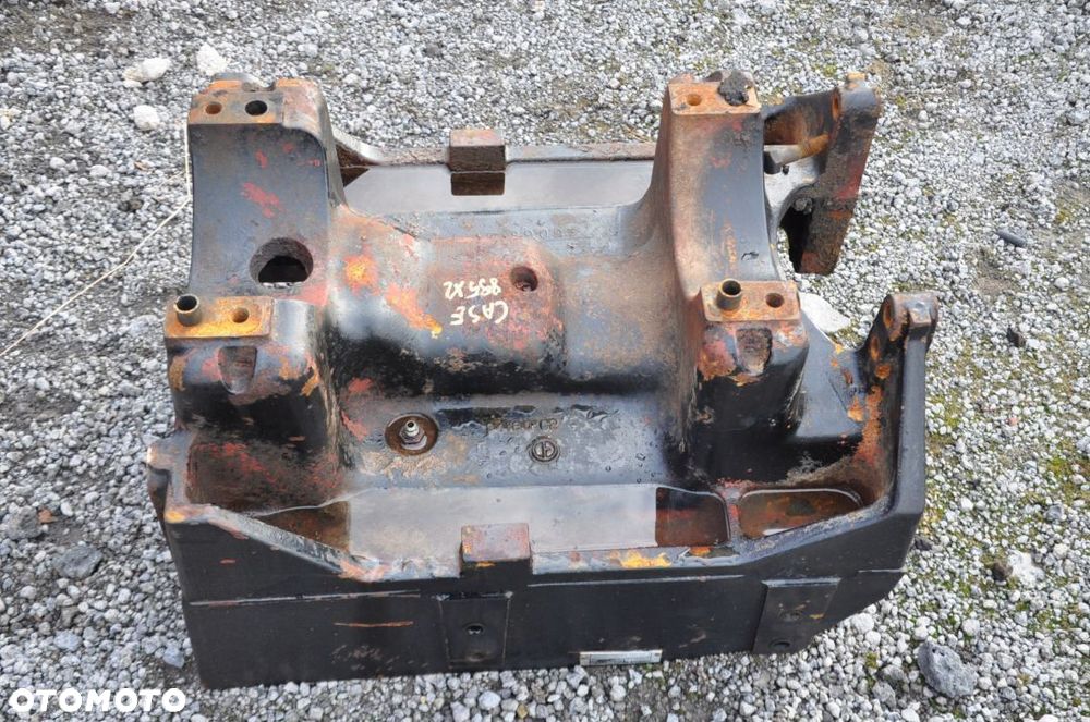 WSPORNIK PRZÓD CASE 895 XL 94180C2 - 1