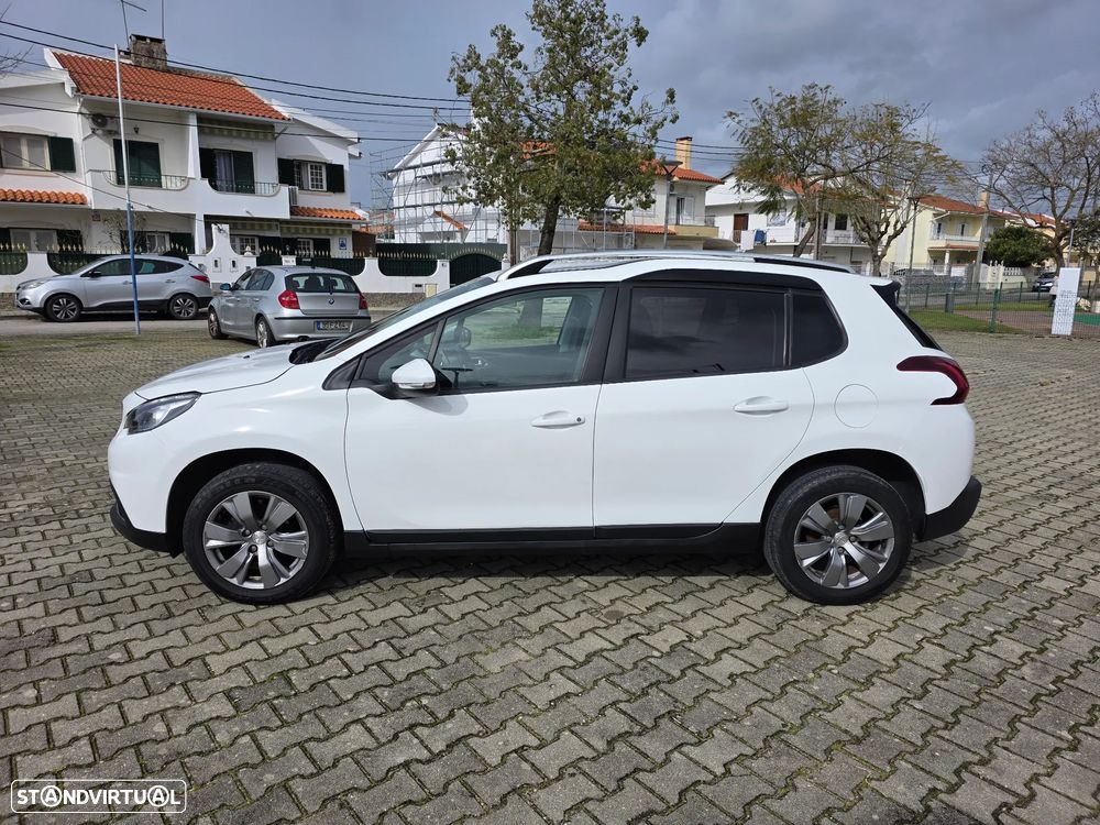 Peugeot 2008 1.2 PureTech Style - 2
