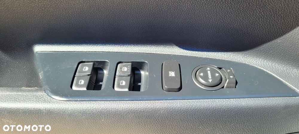 Kia Rio 1.0 T-GDI L Business Line DCT - 23