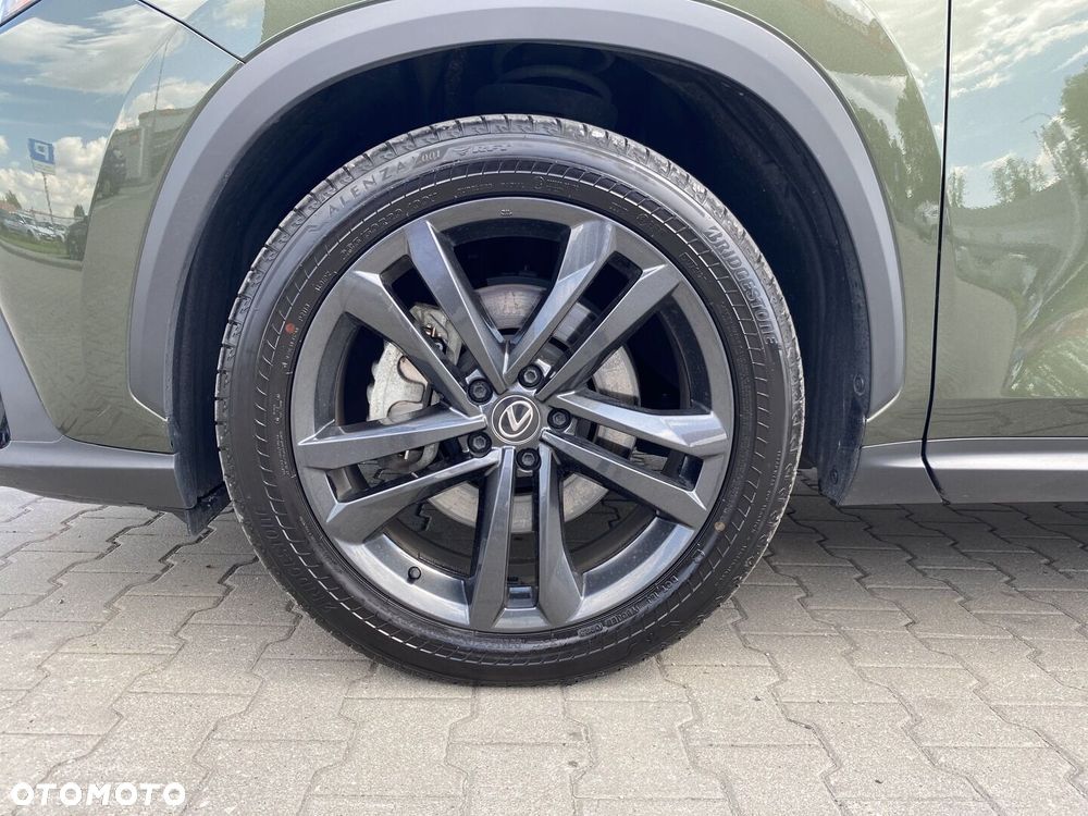 Lexus NX - 26