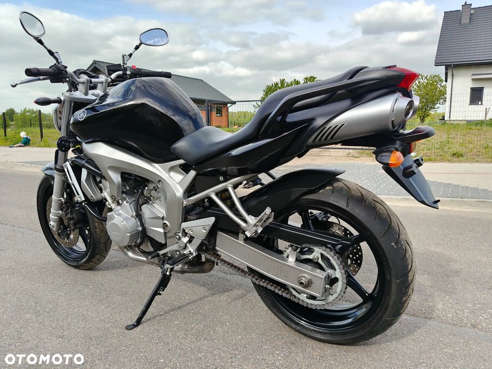 Yamaha FZ6 - 12