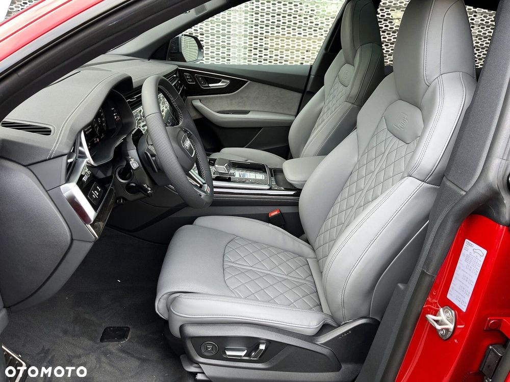 Audi Q8 - 13