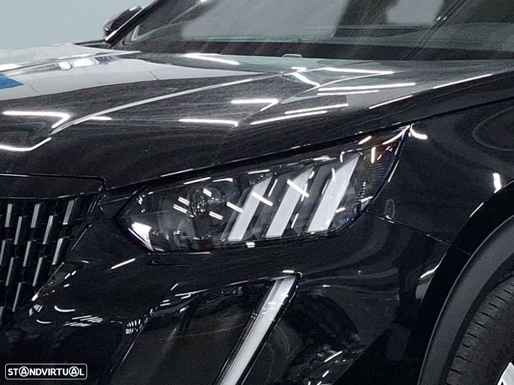 Peugeot 2008 1.2 PureTech GT EAT8 - 3