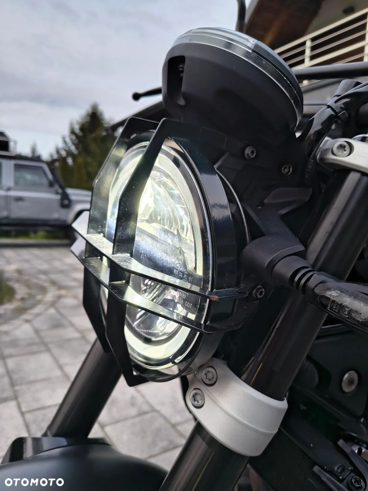 Husqvarna Svartpilen - 10