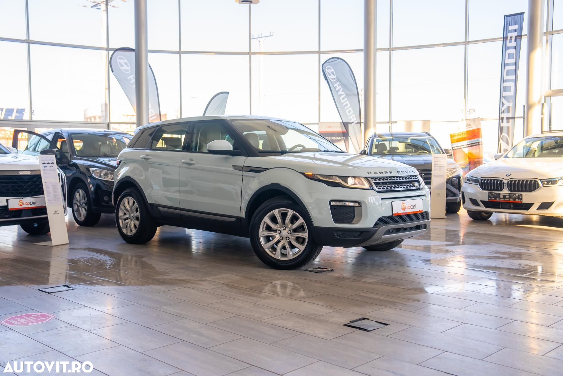 Land Rover Range Rover Evoque 2.0 D150 HSE - 24