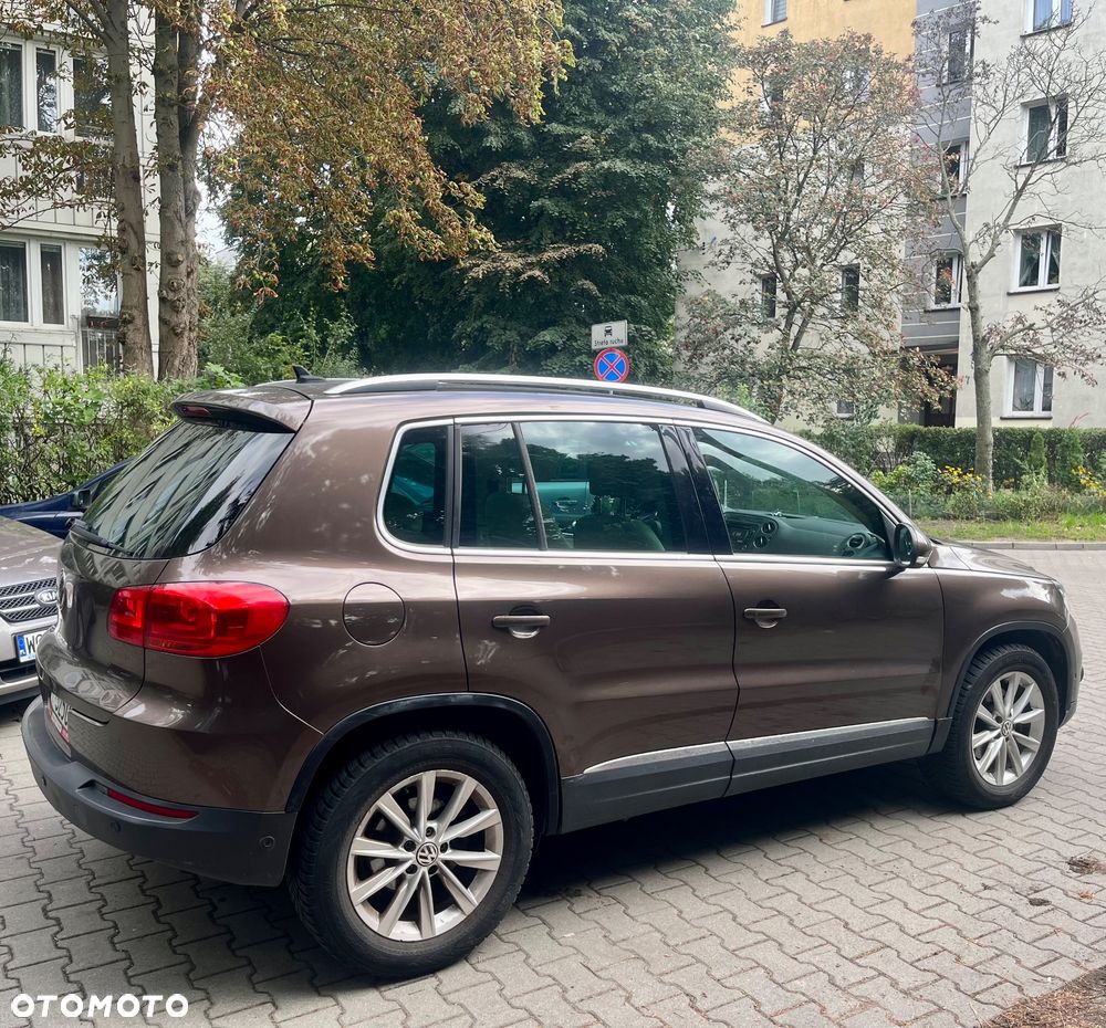 Volkswagen Tiguan 2.0 TDI DPF BlueMotion Technology Sport & Style - 4