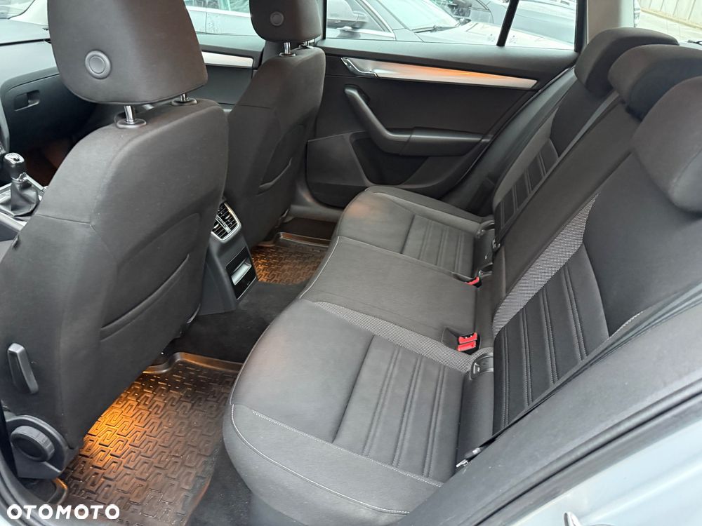 Skoda Octavia 1.5 TSI ACT Ambition - 14