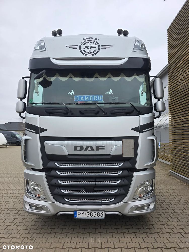 DAF XF - 4