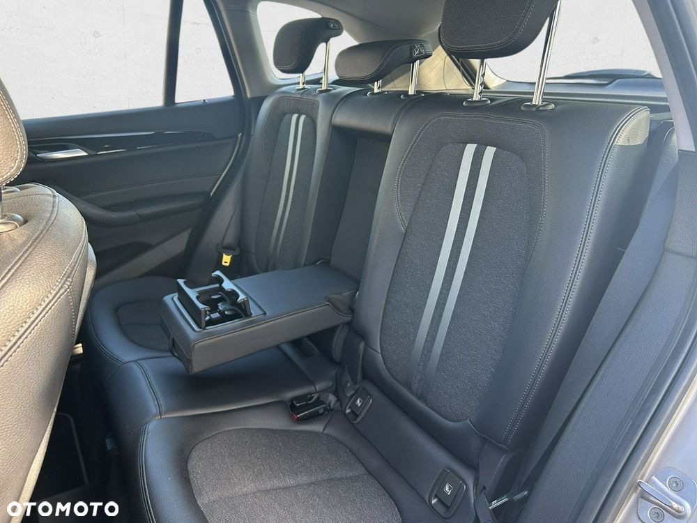 BMW X1 - 21