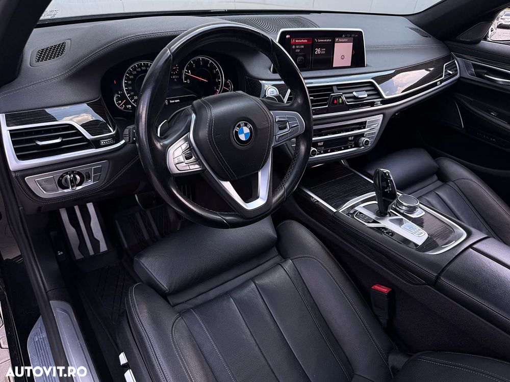 BMW Seria 7 740Li - 11