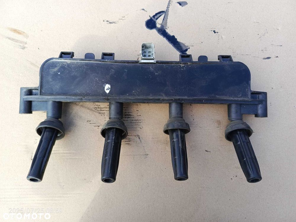 Cewka zapłonowa DELPHI CE20011 - 1