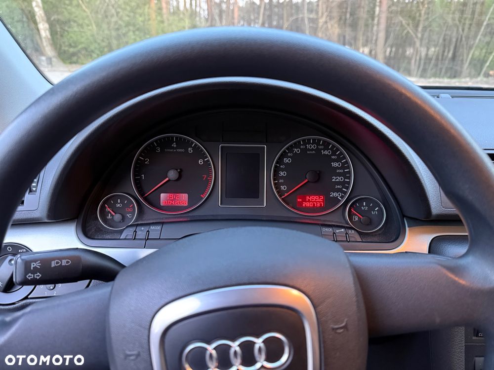 Audi A4 Limousine 2 - 10