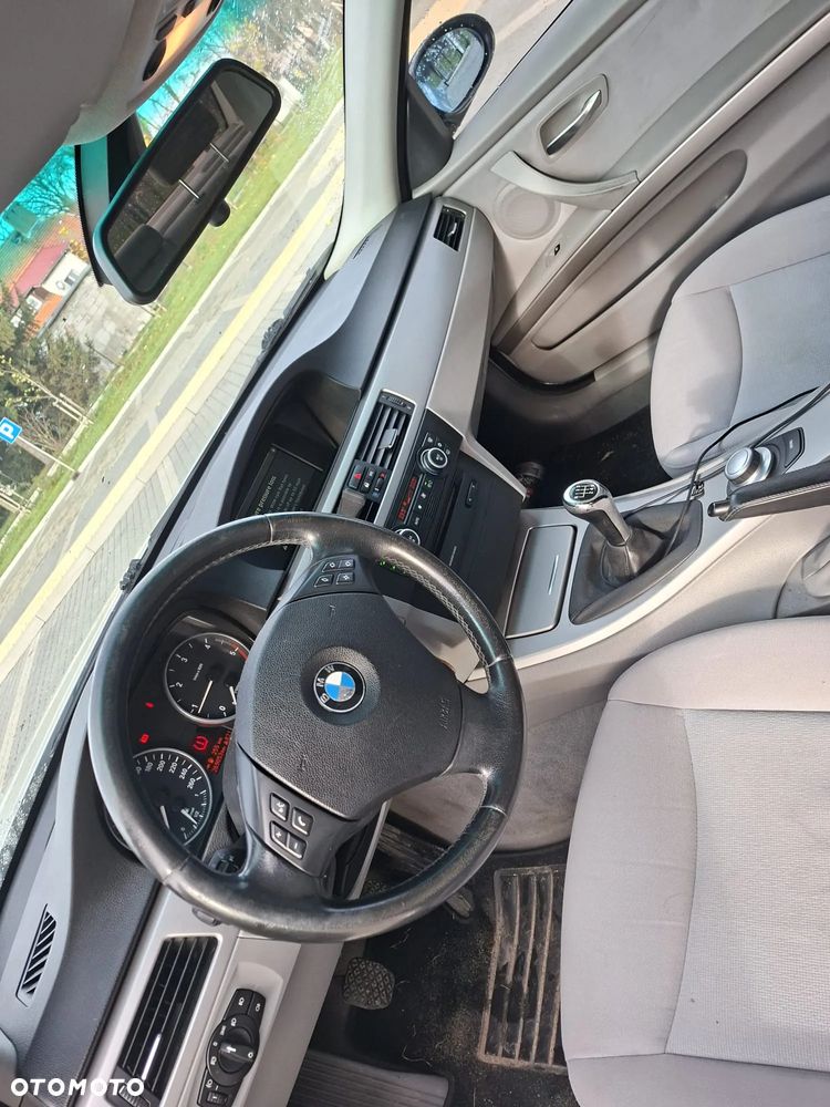 BMW Seria 3 - 3