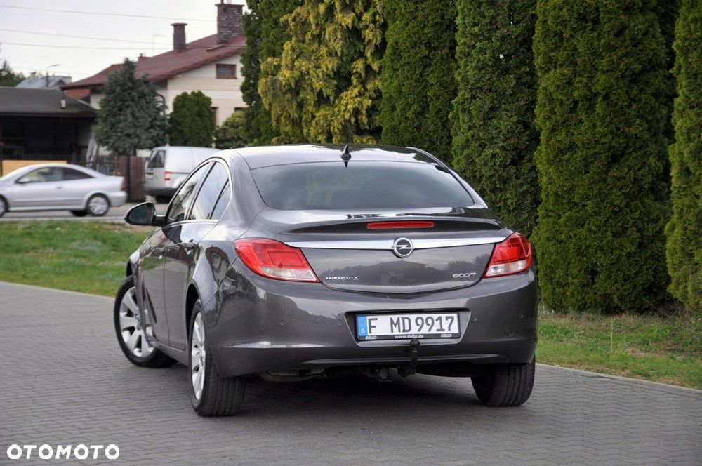 Opel Insignia - 15