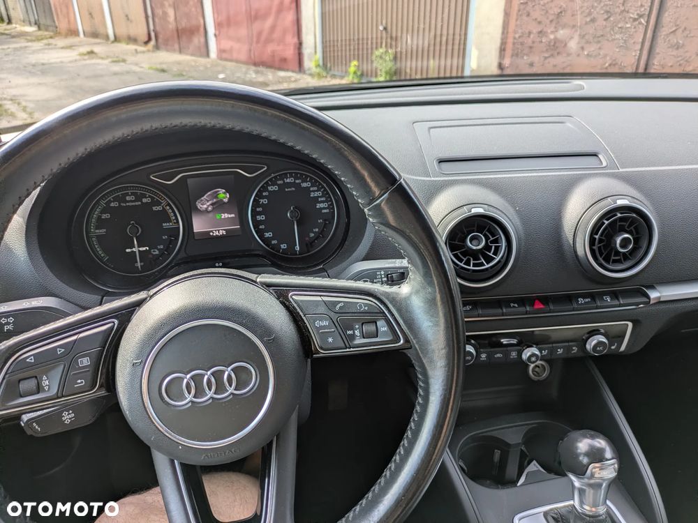 Audi A3 Sportback - 7