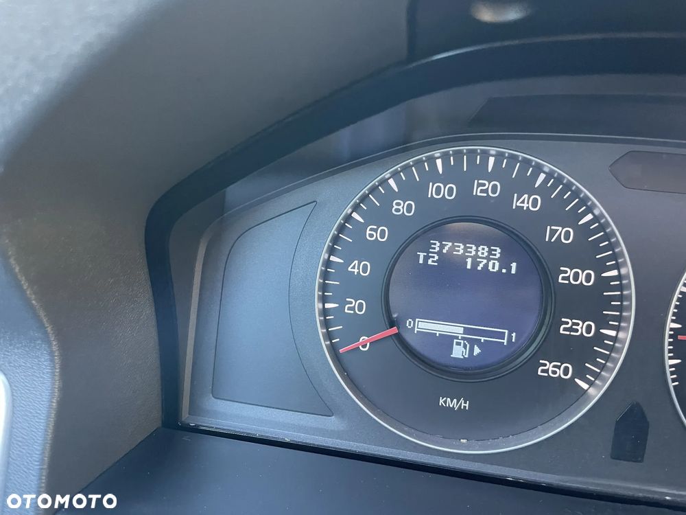 Volvo V70 2.0 - 11