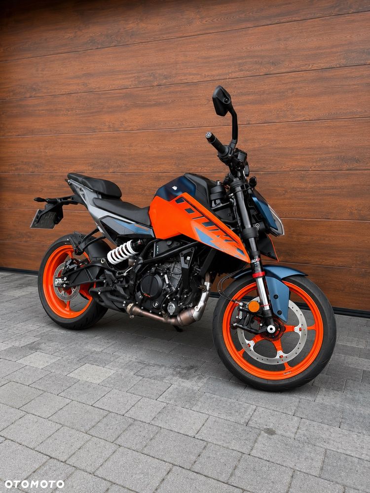 KTM Duke 125 - 1