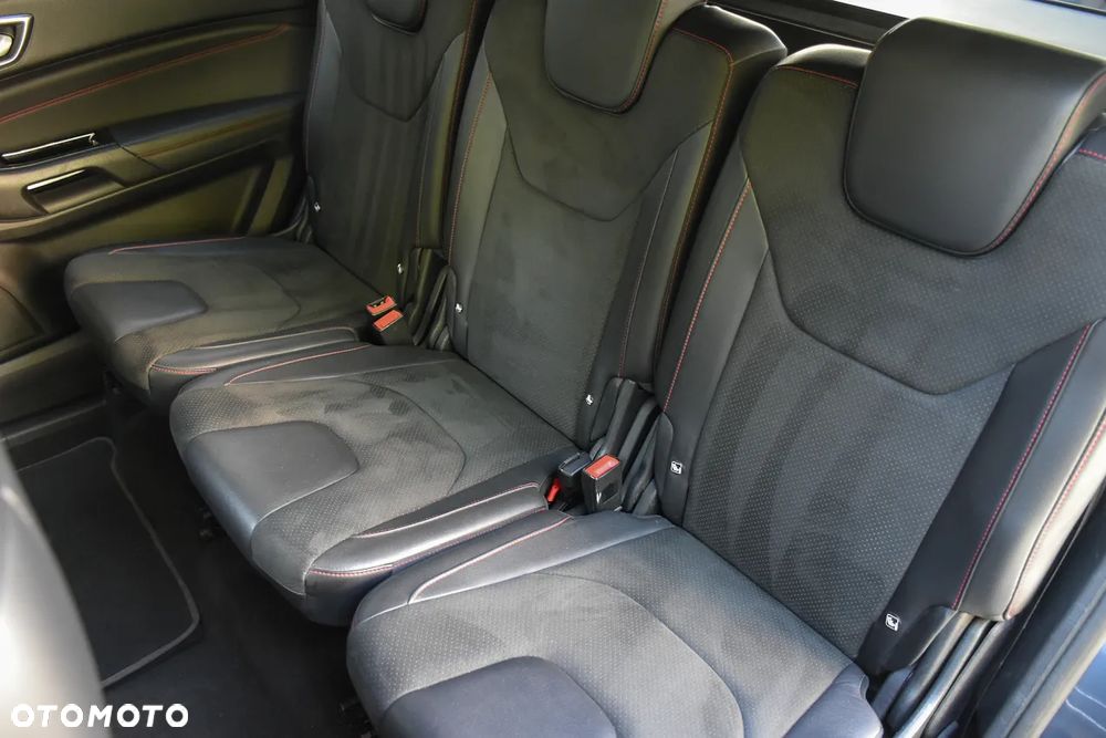 Ford S-Max 2.0 EcoBlue ST-Line - 38