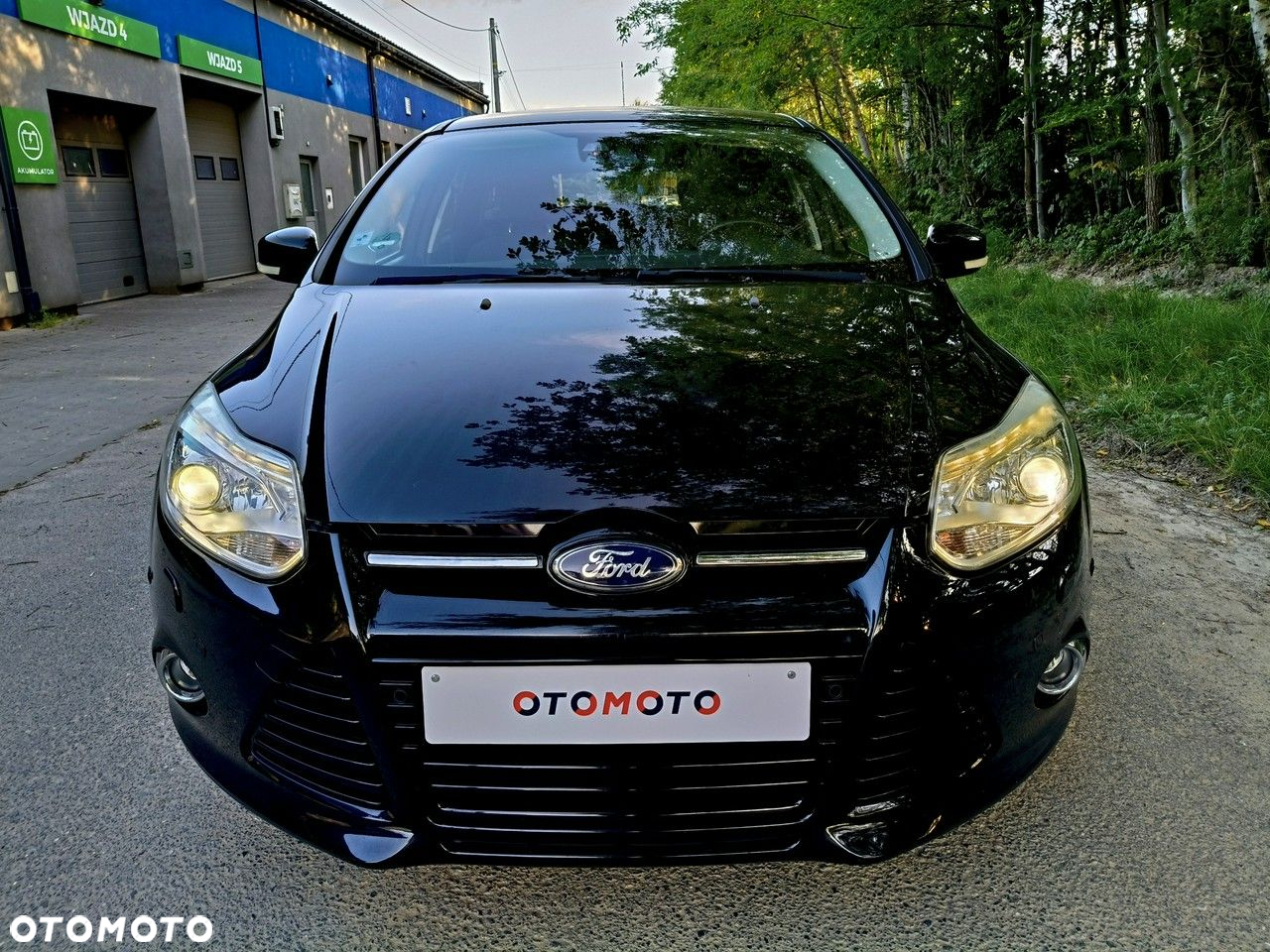 Ford Focus - 30