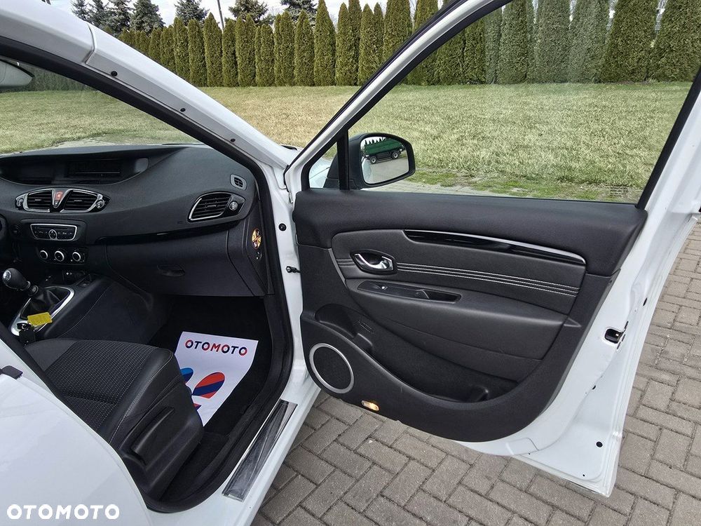 Renault Scenic - 24