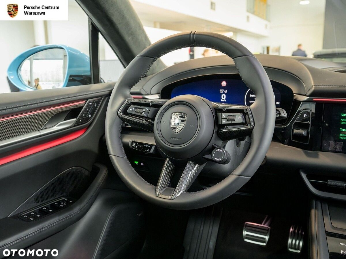 Porsche Macan - 10
