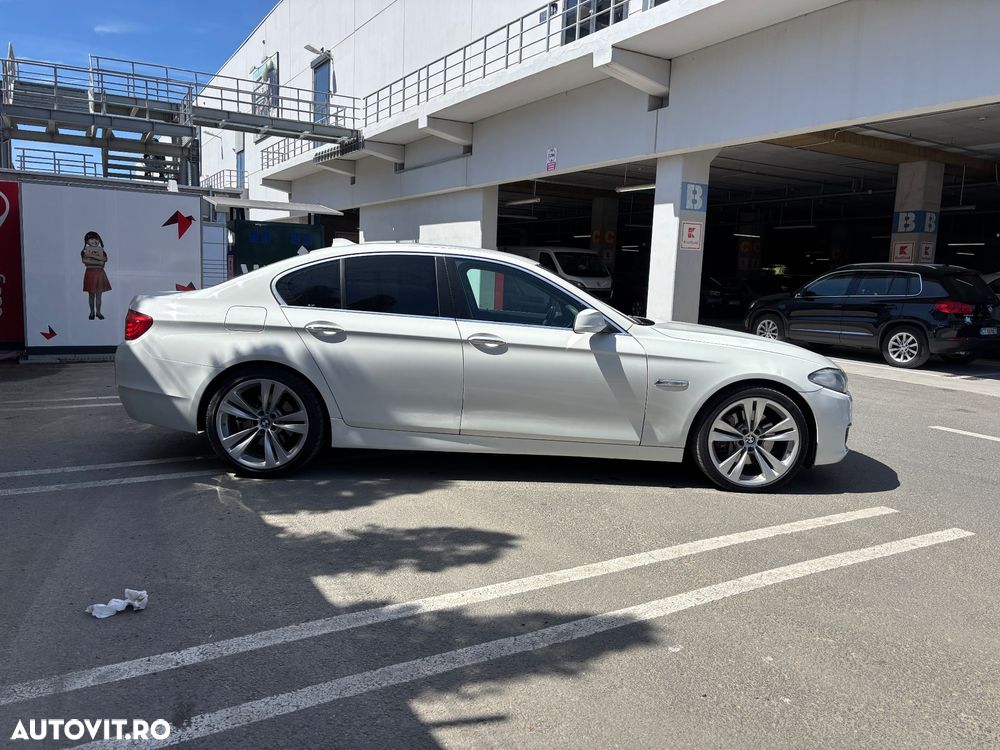 BMW Seria 5 530d Sport-Aut. - 7