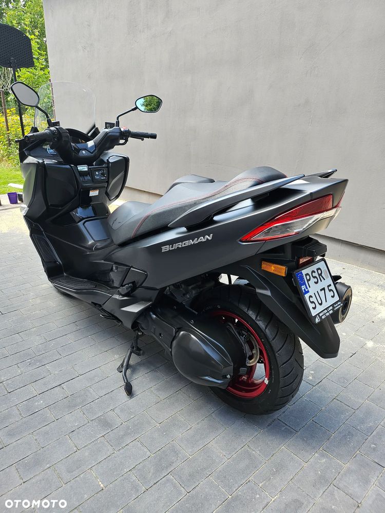 Suzuki Burgman - 5