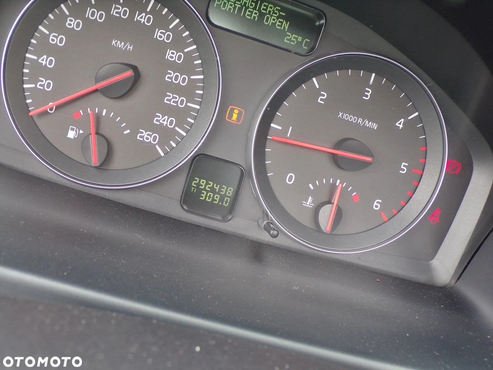 Volvo C70 2.0D Kinetic - 19