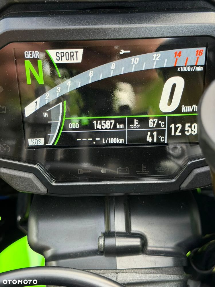 Kawasaki ZX - 18