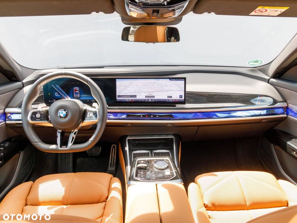 BMW Seria 7 - 10