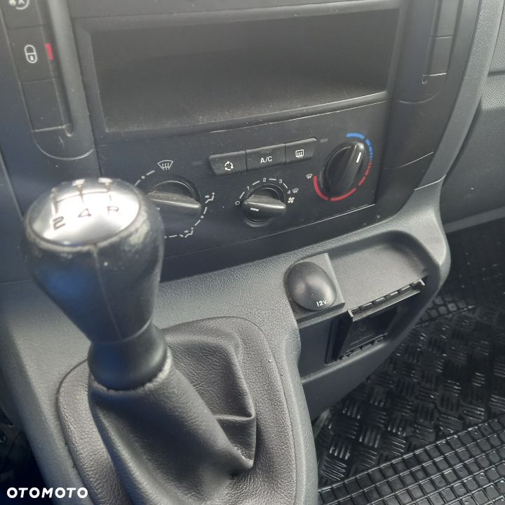 Peugeot EXPERT - 19