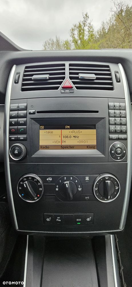 Mercedes-Benz Klasa B 180 BlueEFFICIENCY EU5 - 25