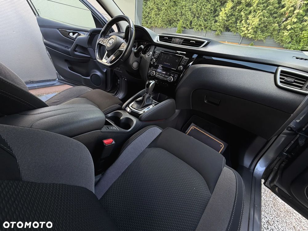 Nissan Qashqai 1.3 DIG-T N-Connecta DCT - 15