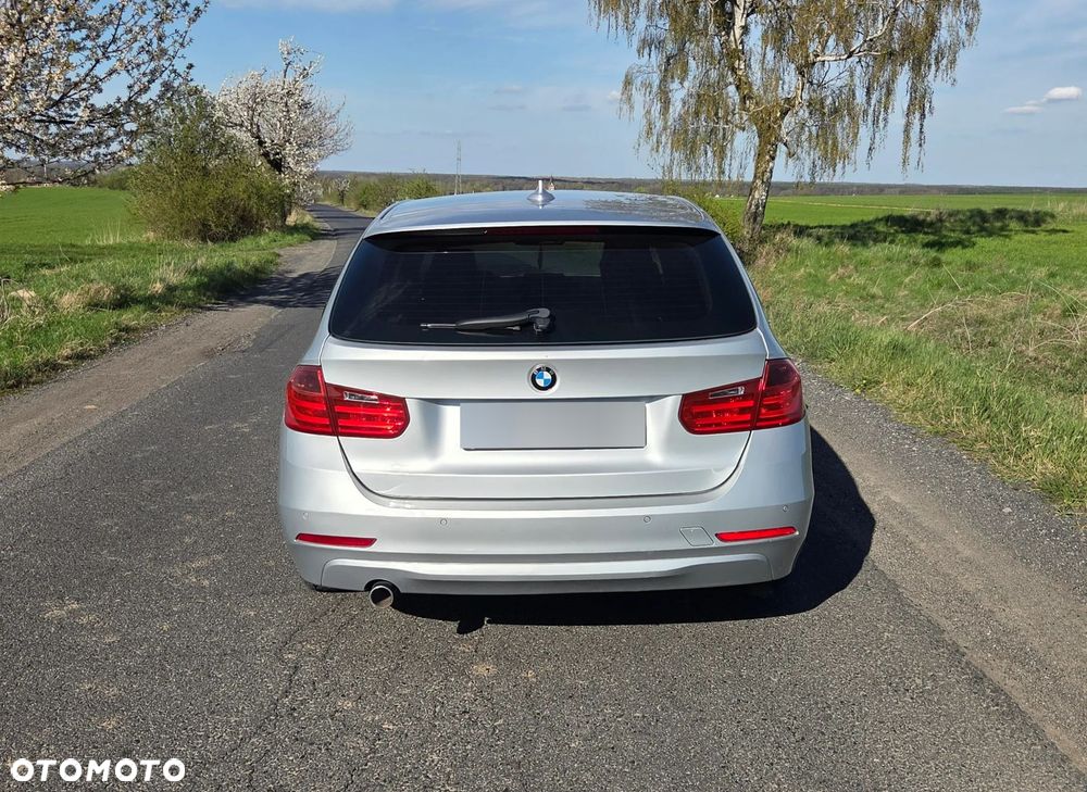 BMW Seria 3 320d DPF Edition Fleet Sport - 7