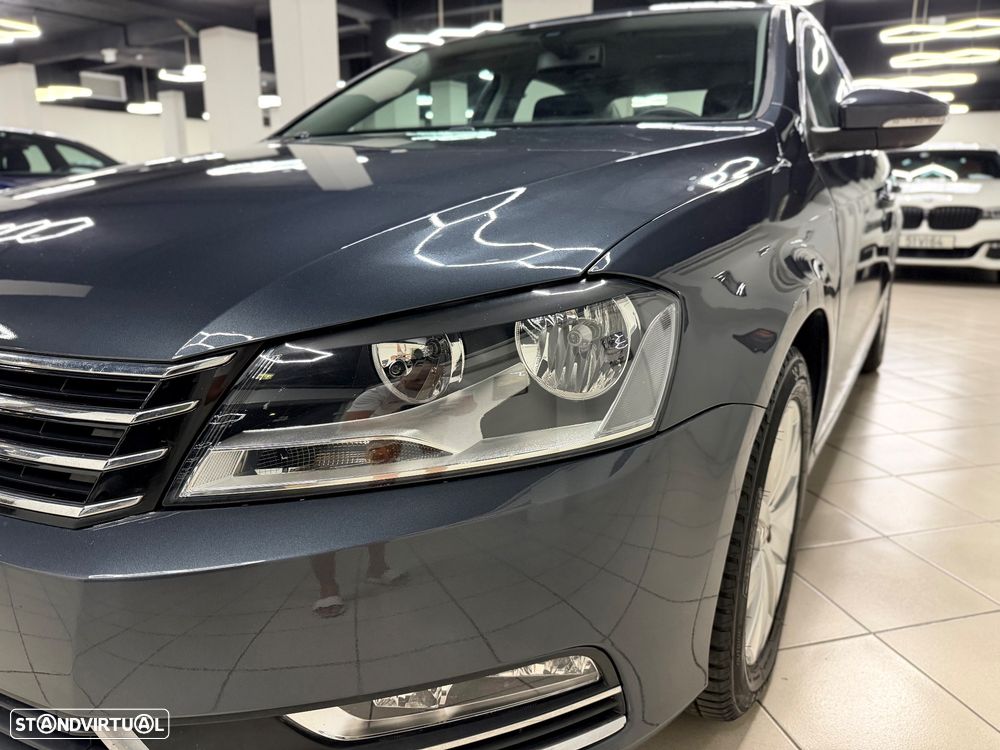 VW Passat 1.6 TDI Confortline - 12