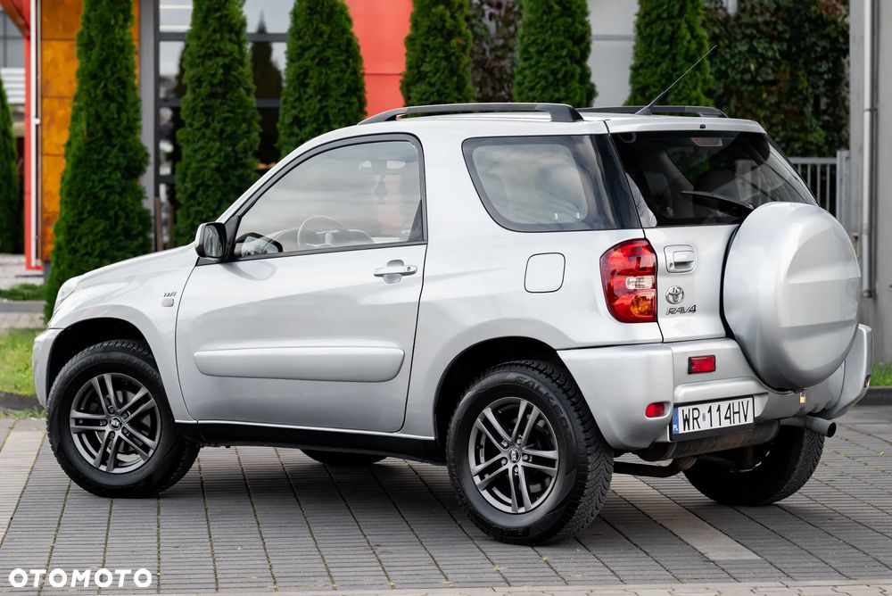 Toyota RAV4 1.8 VVT-i Luna 2WD - 11