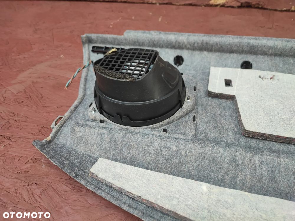 BMW E46 COUPE ORYGINALNA PÓŁKA TYŁ / OSŁONA GRODZI TYŁ + GŁOŚNIKI + ZAŚLEPKI GŁOŚNIKÓW  O NR.  51 46 6 955 325 / 51 46 8 231 125 OEM W DOBRYM STANIE - 23