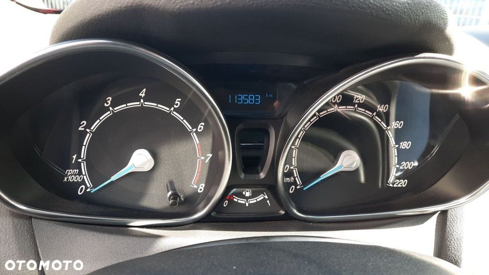 Ford Fiesta - 15