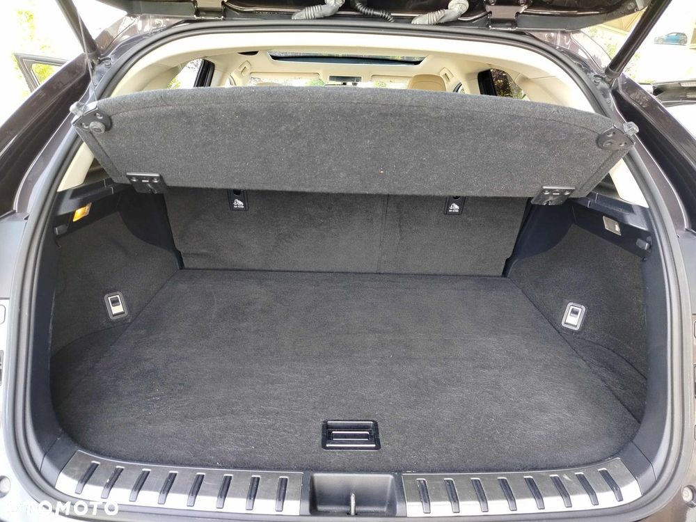 Lexus NX 300h Comfort AWD - 16