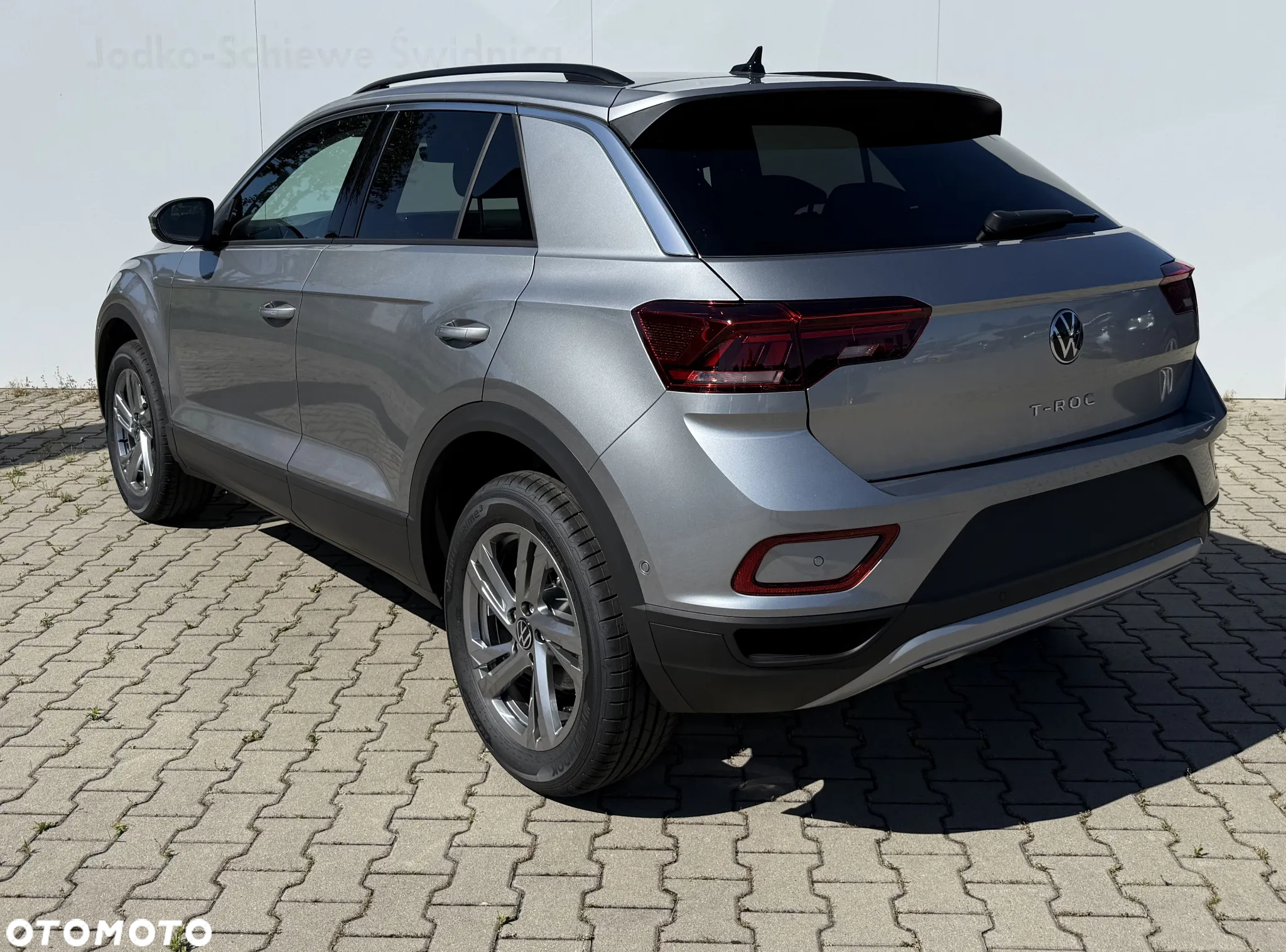 Volkswagen T-Roc 1.5 TSI Life Plus DSG - 2