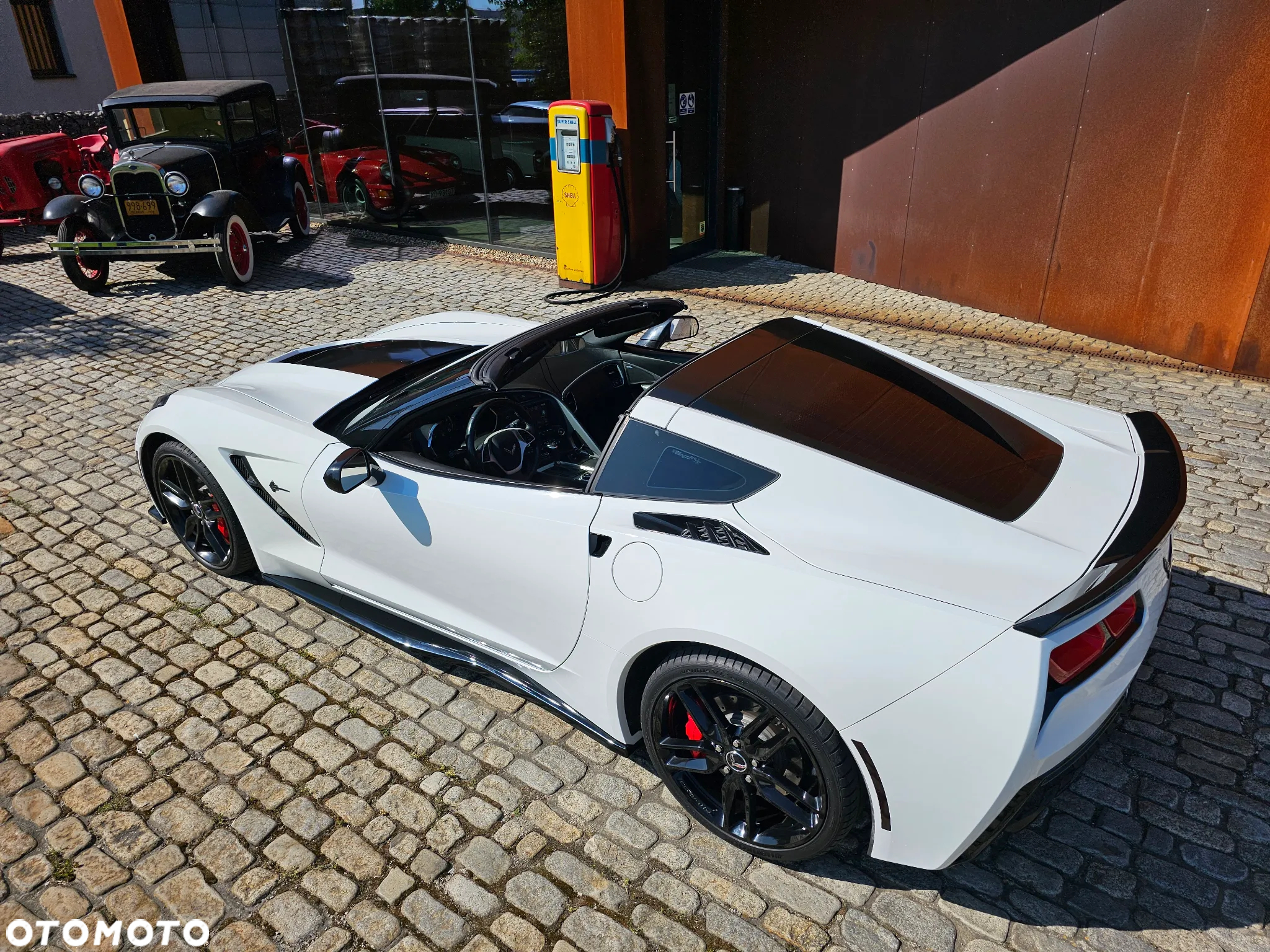 Chevrolet Corvette Stingray 2LT 6.2 V8 Cabrio Automatik - 12