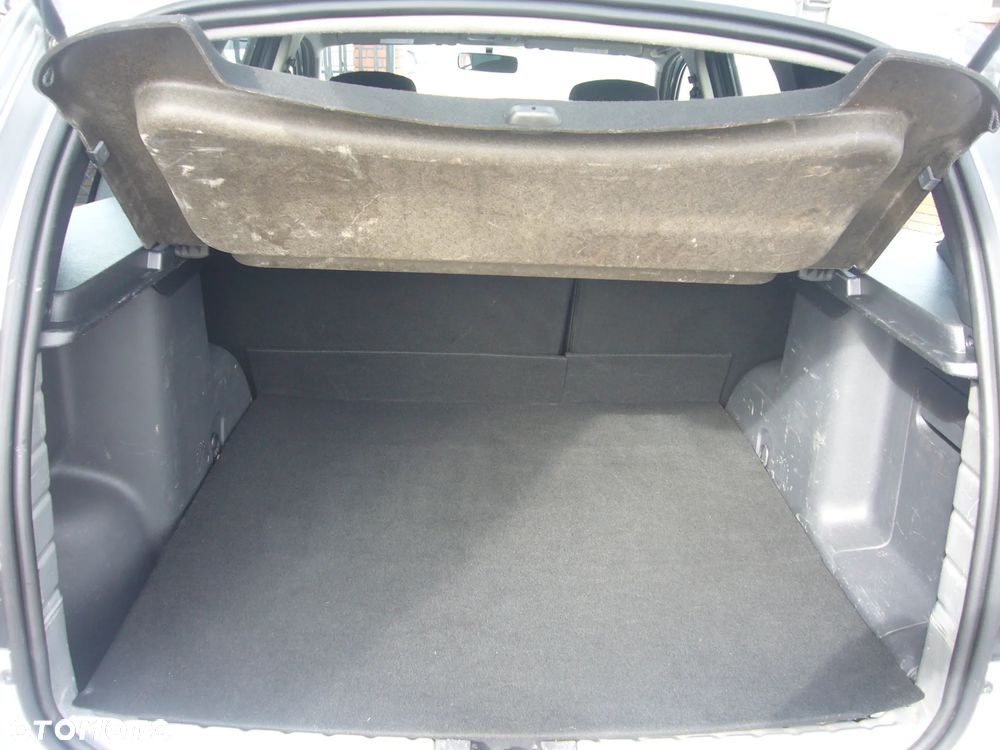 Dacia Duster 1.6 SCe Laureate 4x4 S&S - 20