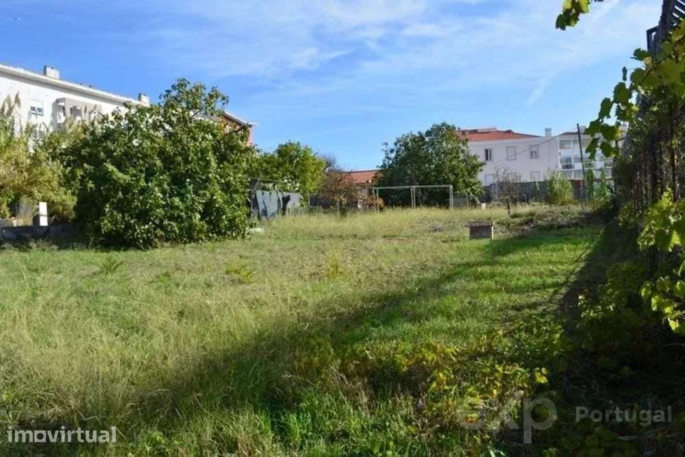 Terreno Rustico com possibilidade de passar a urbano com área total de - Grande imagem: 2/5
