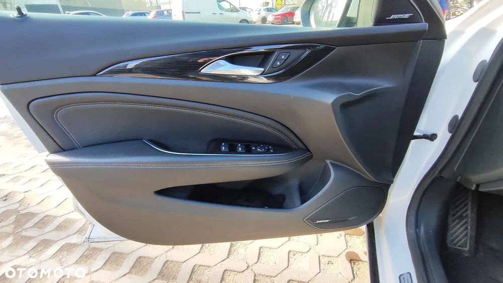 Opel Insignia 2.0 CDTI ecoFLEX Start/Stop Sport - 10