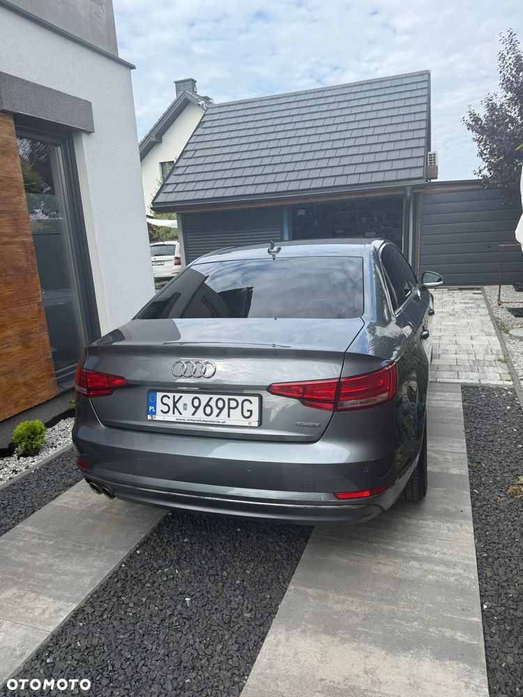 Audi A4 Limousine - 2